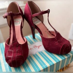 Bettie Page T Strap Suede Maryjane Heels Size 7